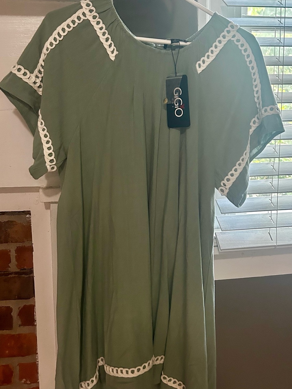 GIGIO Olive Green Short Sleeve Dress with Contrast Trim